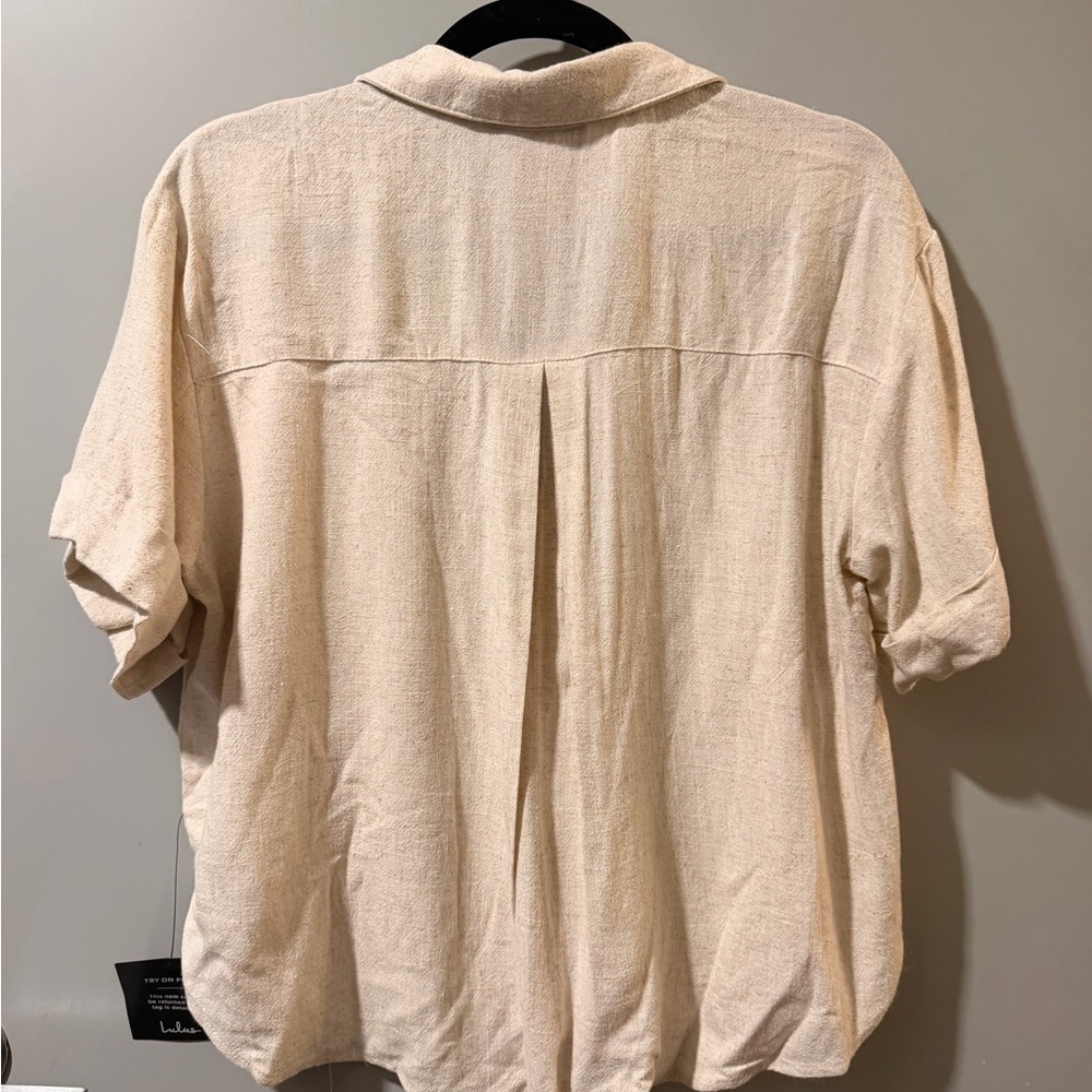 Lulus Women's Beige Button-Up Top - Picture 3 of 3
